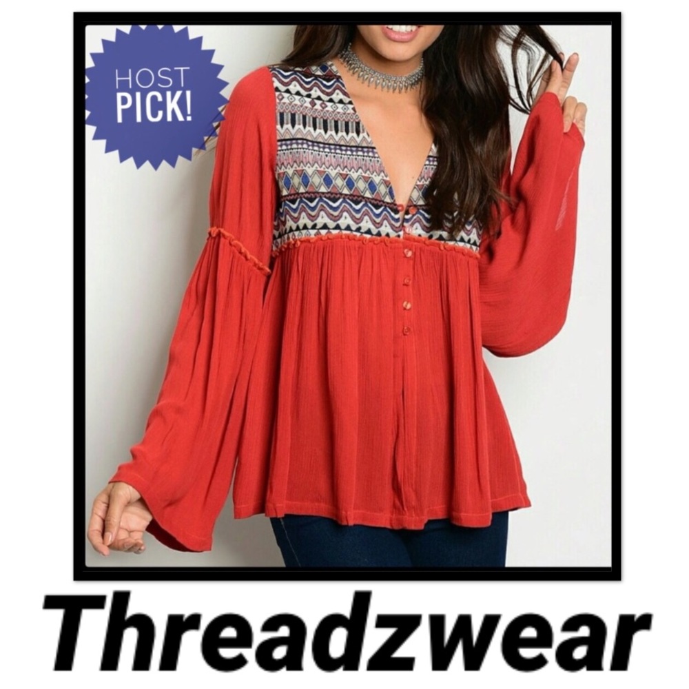 ✨HP✨Embroidered Button Down V-neck Boho Top